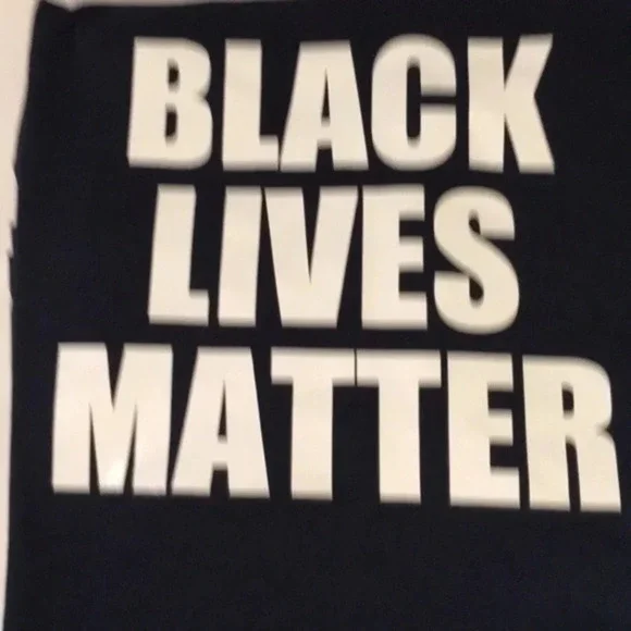 Gildan t shirt  XL - Picture 13 of 16